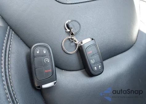 2016 Jeep Cherokee Limited из США, поврежденный, VIN 1C4PJMDS9GW228729